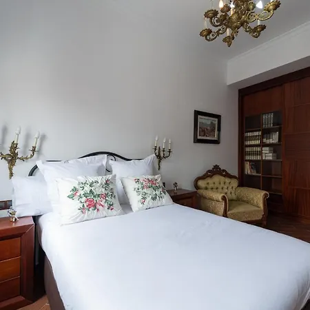 Homeforguest New Duplex With Rooftop Next To Cathedral Apartamento Arucas