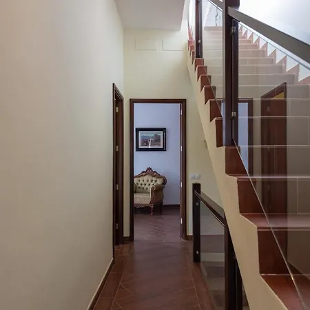 Homeforguest New Duplex With Rooftop Next To Cathedral Apartamento Arucas